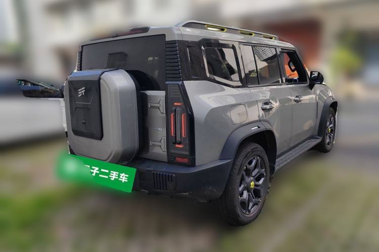 Used JETOUR Traveler C-DM 2024 C-DM 208KM Mountain & Wilderness Edition Rear Right 45 Deg