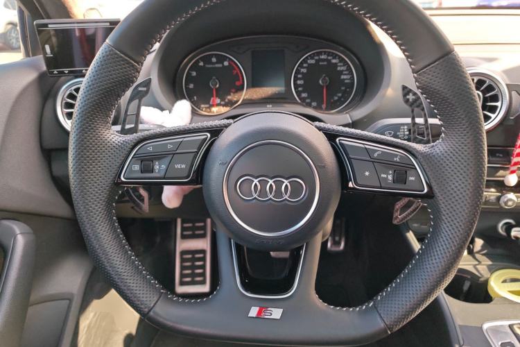 Used Audi A3 2017 Limousine 35 TFSI Style Edition