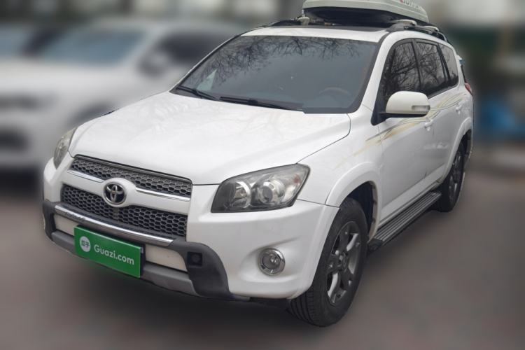 Used Toyota RAV4 2012 Luxurious Edition 2.0L Automatic All-Wheel Drive