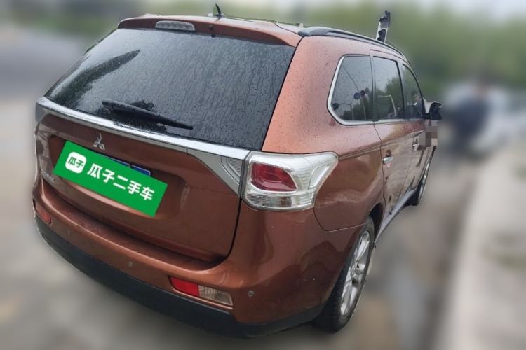 Used Mitsubishi Outlander 2013 2.4L 4x4 Luxury Navigation Edition 5 Seats
