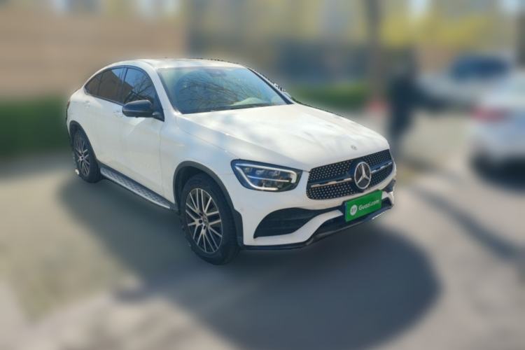 Used Mercedes-Benz GLC Coupe 2021 GLC 300 4MATIC Coupe SUV Front Right 45 Deg