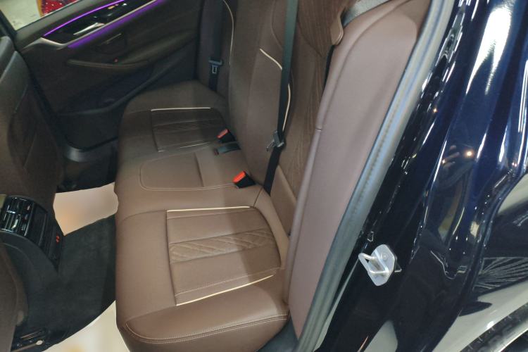 Used BMW 5 Series 2022 Second Facelift 525Li M Sport Package
