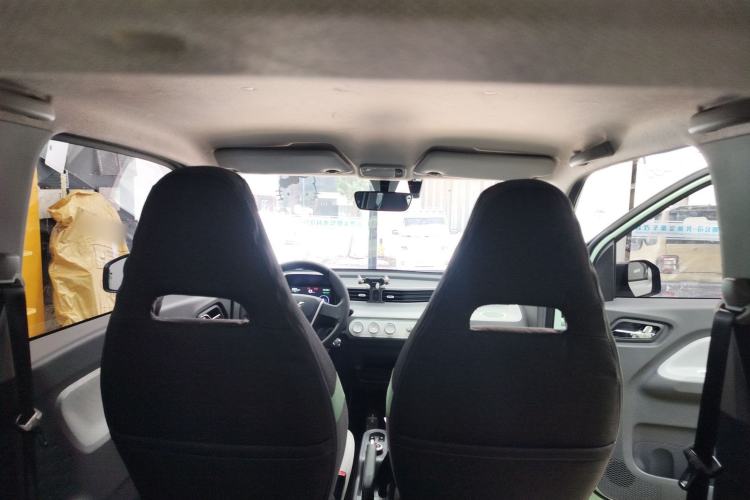 Used Wuling Hongguang MINIEV 2021 Macaron Premium Model – Lithium Iron Phosphate Headliner