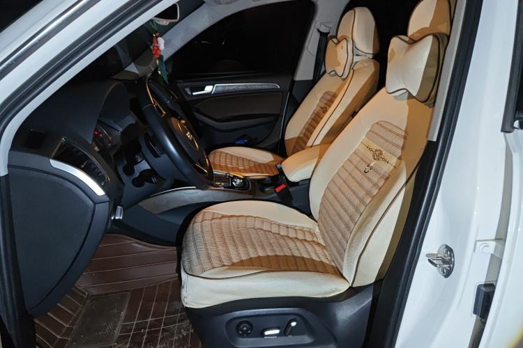 Used Audi Q5 2017 40 TFSI Comfort Model