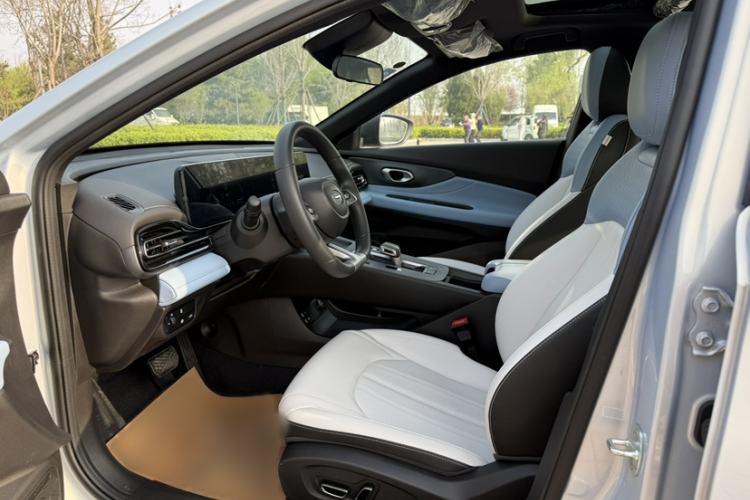 Used GAC Trumpchi EMPOW 2023 Shadow Leopard H High-Energy Hybrid Edition
