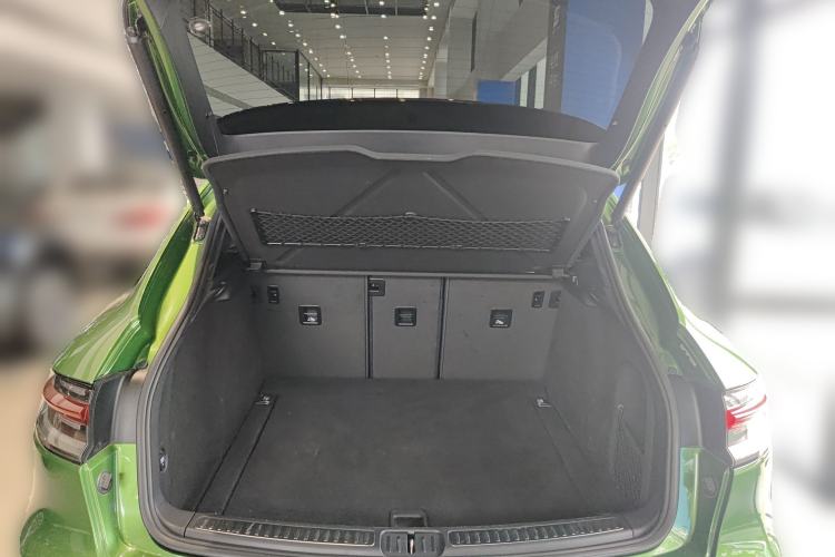 Used Porsche Macan 2018 Macan 2.0T Trunk