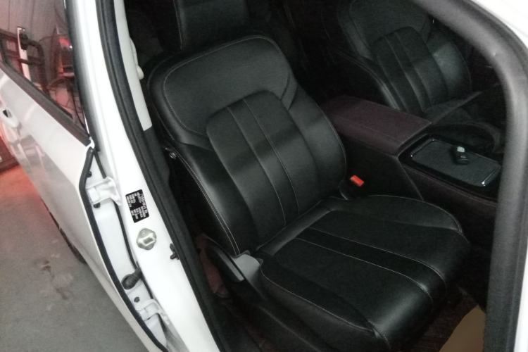 Used GAC Trumpchi M6 2023 PRO 270T DCT Luxury Edition Right Front Seat