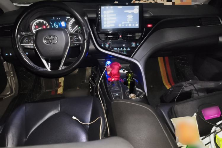 Used Toyota Camry 2021 2.0G Luxury Edition
