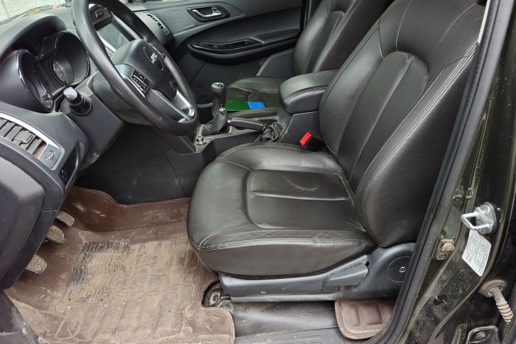 Used JMC Baodian 2020 2.5T Diesel Two-Wheel Drive Comfort Edition Standard Wheelbase JX4D25A6L Left Front Seat