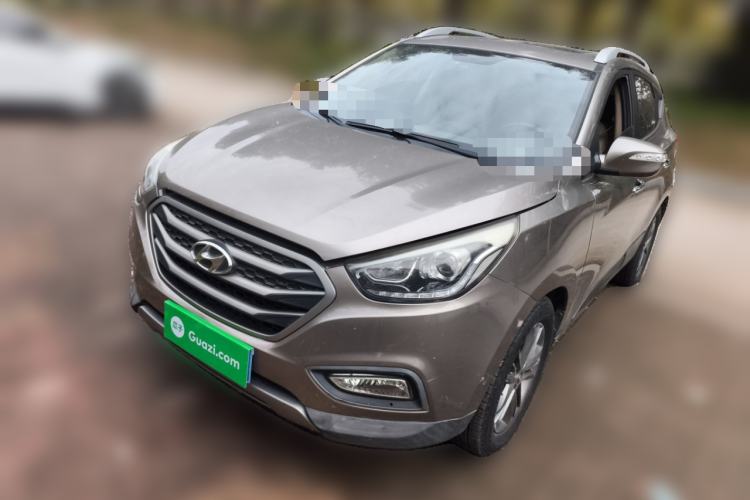 Used Hyundai ix35 2013 2.0L Automatic Two-Wheel Drive Smart GLS China IV Standard