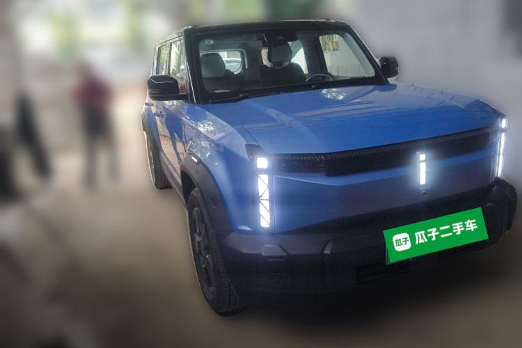 Used iCAR 03 2024 501km Two-Wheel Drive Long-Range Version Front Right 45 Deg