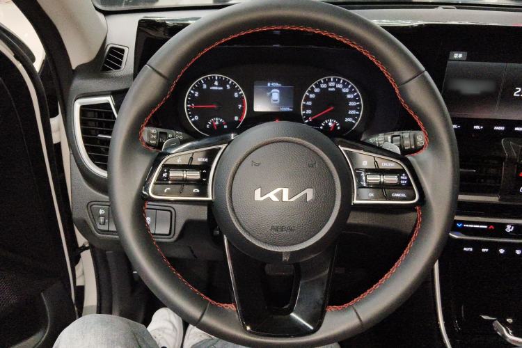 Used Kia KX3 2021 1.5L CVT Trend Edition Steering Wheel