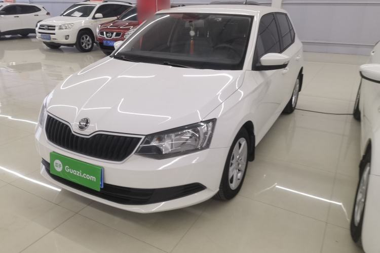 Used Skoda Fabia 2016 1.4L Automatic Car Enjoy Edition