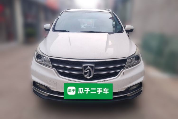 Used Baojun 730 2019 1.5L Manual Fashion Model 7-seater China VI