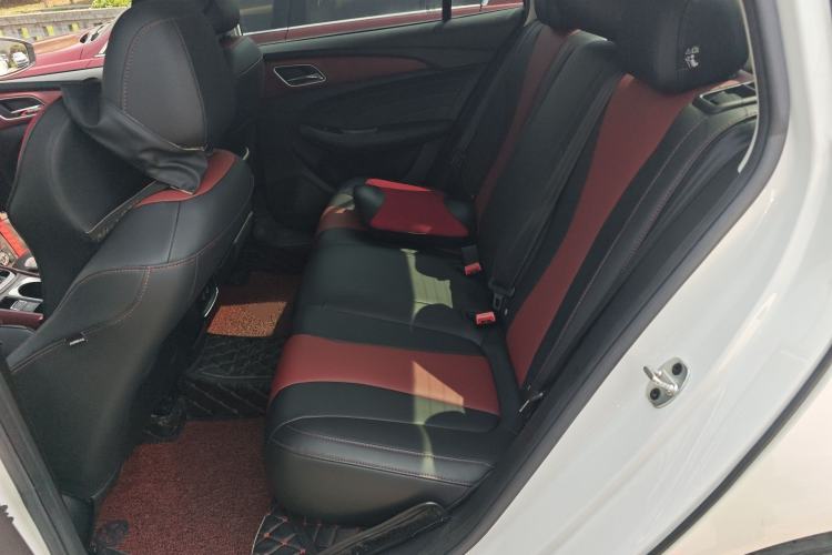 Used Roewe i5 2019 20T Automatic SmartConnect Luxury Prestige Edition Left Rear Seat