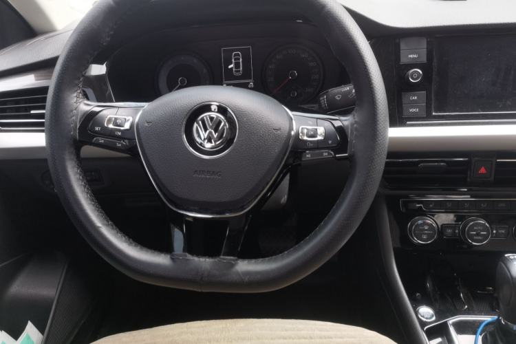 Used Volkswagen Lavida 2019 280TSI DSG Luxury Edition China VI Standard
