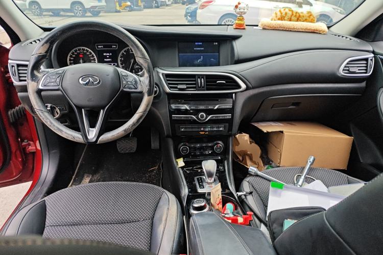 Used Infiniti QX30 2018 1.6T Two-Wheel Drive Sport Edition