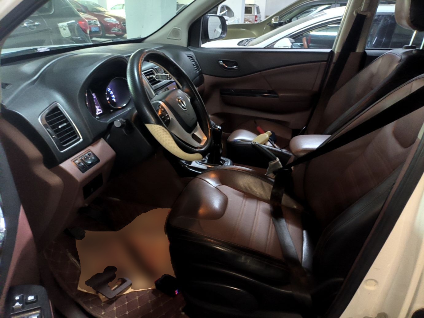 Interior delantero