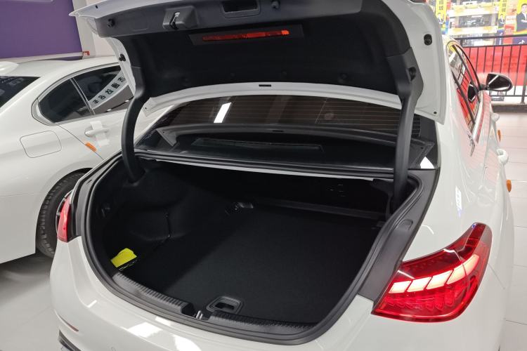 Used Mercedes-Benz C-Class 2022 Restyled C 260 L Sport Edition Trunk