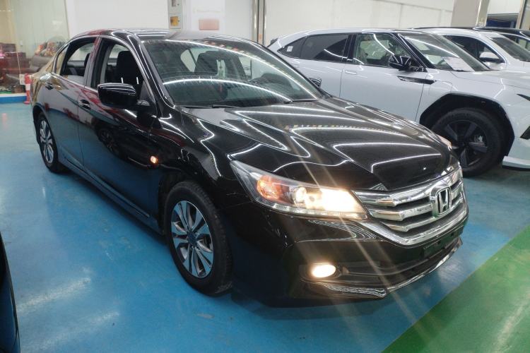 Used Honda Accord 2014 2.0L LX Comfort Edition Exterior 1