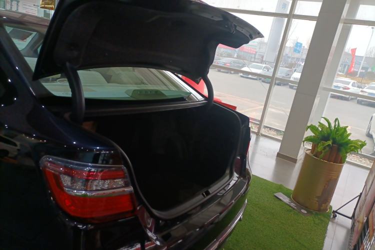 Used Toyota Camry 2016 2.5G 10th Anniversary Deluxe Navigation Edition