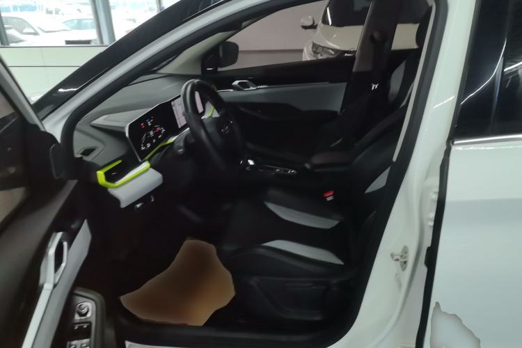 Used Geely Auto Coolray 2022 Bin Yue COOL 1.5TD DCT Hot Engine Edition
