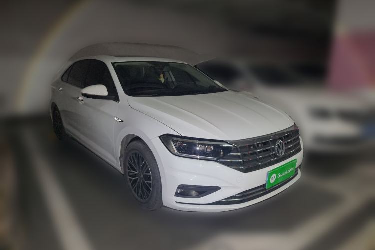 Used Volkswagen Sagitar 2020 200TSI DSG Comfort Version China VI Standard Front Right 45 Deg