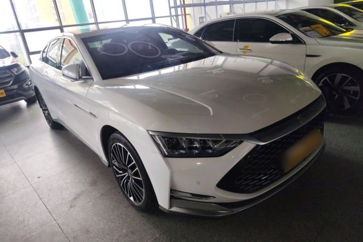 Used BYD Han 2020 DM Four-Wheel Drive Performance Edition Prestige Model Front Right 45 Deg