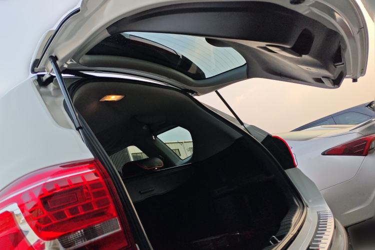 Used Haval H6 2017 Red-Label Sport Edition 1.5T Automatic Two-Wheel Drive Luxury Model