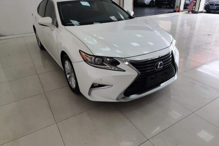 Used Lexus ES 2015 200 Elite Edition
