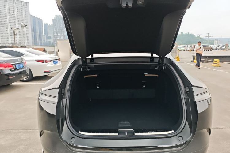 Used Avatr 12 2025 Updated Ultra All-Electric Four-Wheel Drive Trunk