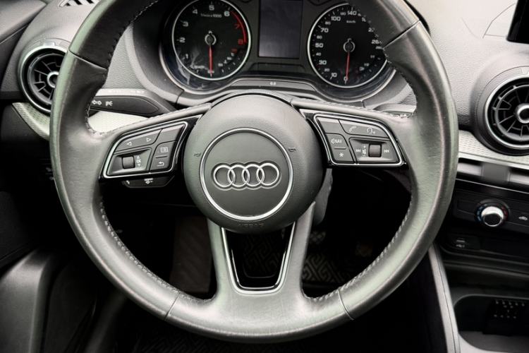 Used Audi Q2L 2021 35 TFSI Progressive Dynamic Edition