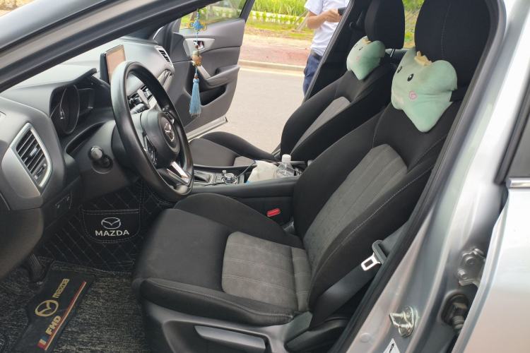 Used Mazda CX-4 2018 2.0L Automatic Two-Wheel Drive Blue Sky Exploration Version China V Standard
