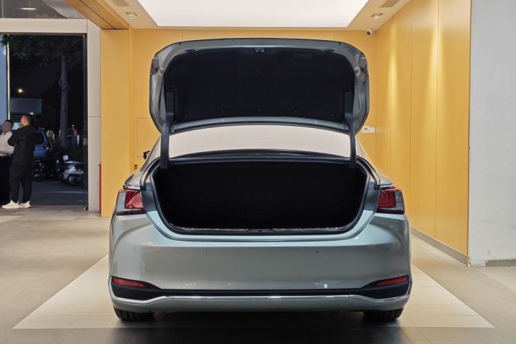 Used Lexus ES 2020 200 Excellence Edition
