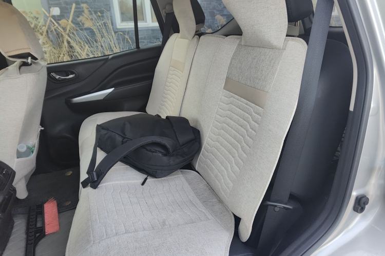 Used Nissan Terra 2018 2.5L Automatic 4x4 Luxury Edition