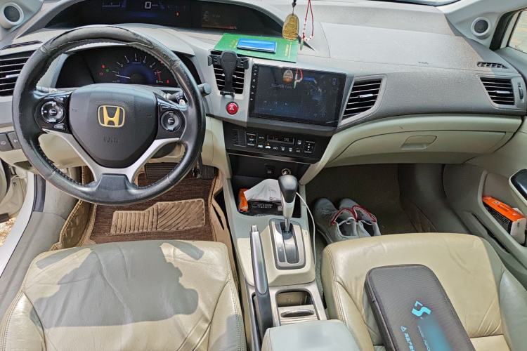 Used Honda Civic 2012 1.8L automatic luxury edition