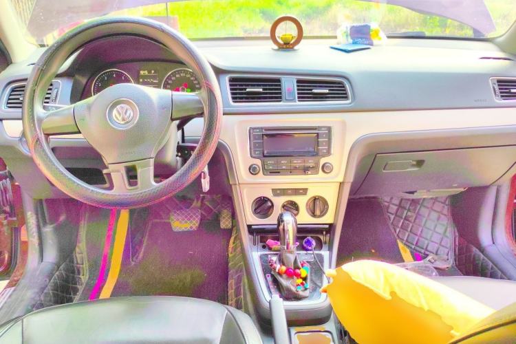 Used Volkswagen Lavida 2013 Restyled Classic 1.6L Automatic Comfort Edition
