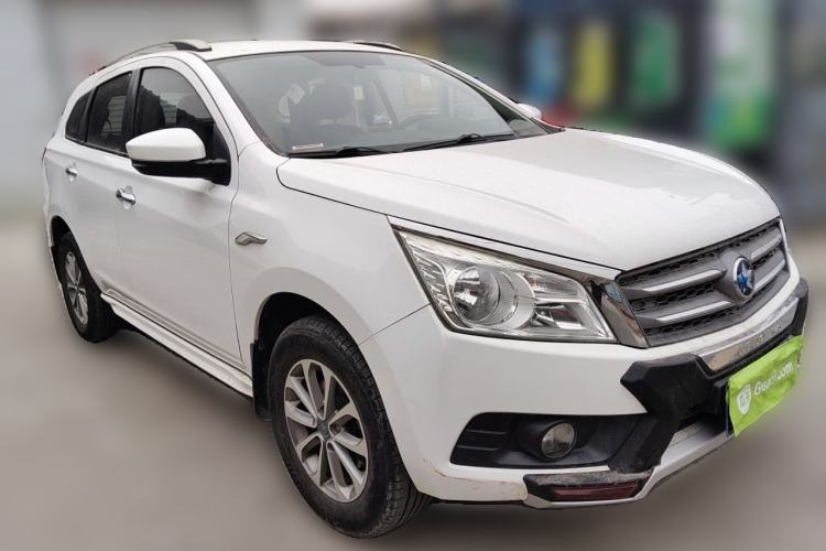 Used Venucia T70 2015 1.6L Manual Ruixing Edition
