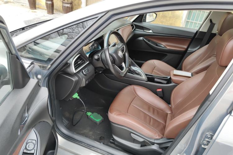 Used Buick GL6 2018 18T 6-Seater Prestige Model
