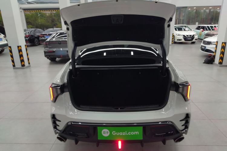 Used Lynk & Co 03 2023 1.5TD DCT JingPro Trunk