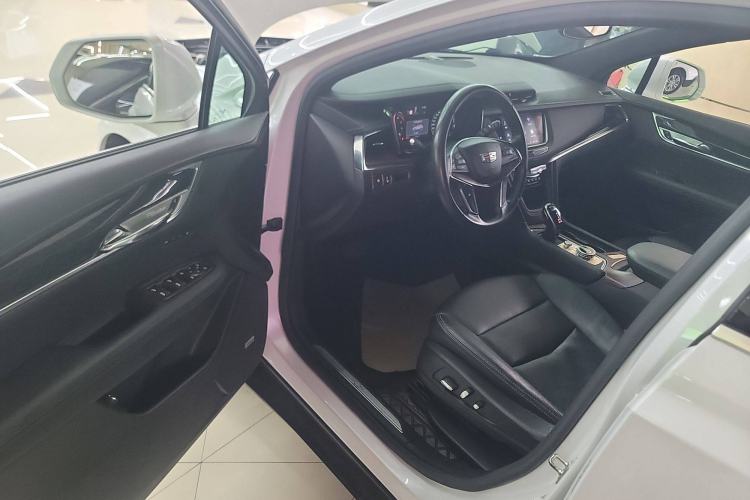 Used Cadillac XT5 2020 28T Luxury Version