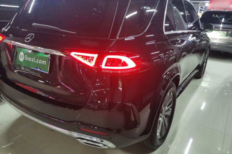 Used Mercedes-Benz GLE 2022 Facelifted GLE 350 4MATIC Fashion Edition Exterior 3