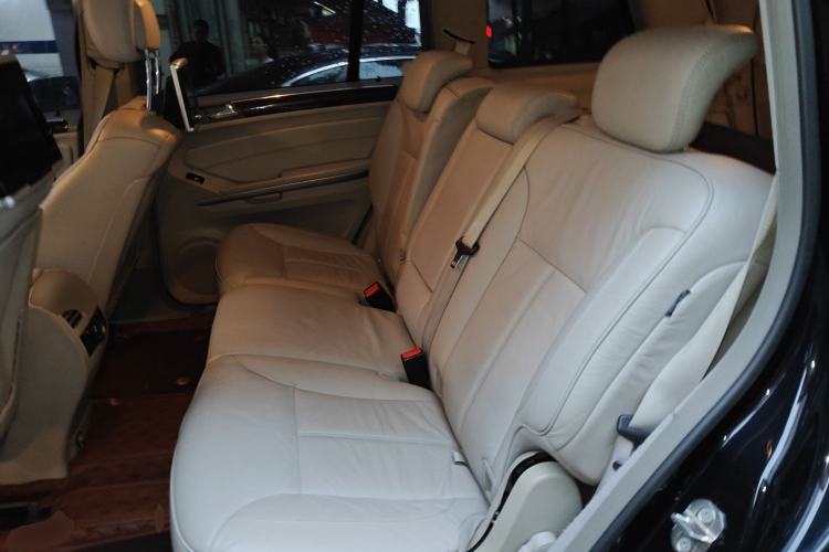 Used Mercedes-Benz GL-Class 2008 GL 450 4MATIC Prestige Edition Left Rear Seat
