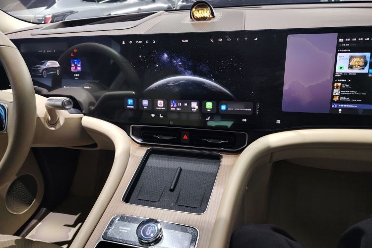 Used Hima AITO M9 2024 All-Electric Ultra Version 100 kWh 6-Seater Model