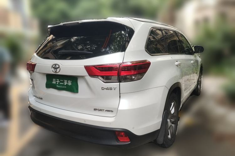 Used Toyota Highlander 2018 2.0T Four-Wheel Drive Luxury Version 7 Seats China VI Standard