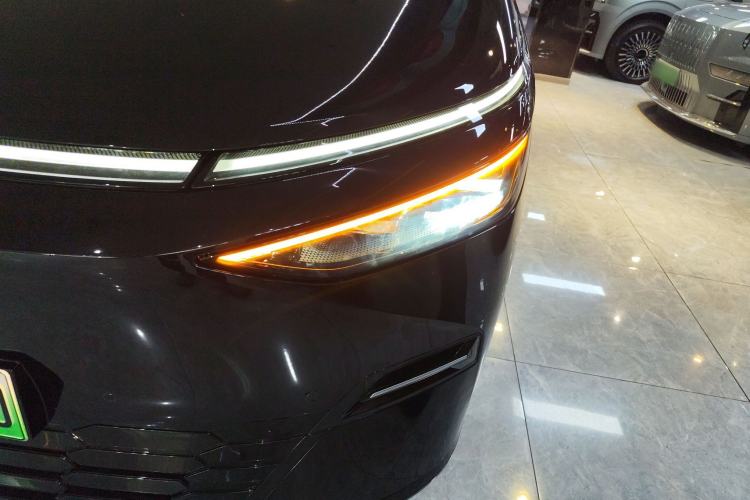 Used XPeng X9 2025 650 Long-Range Max