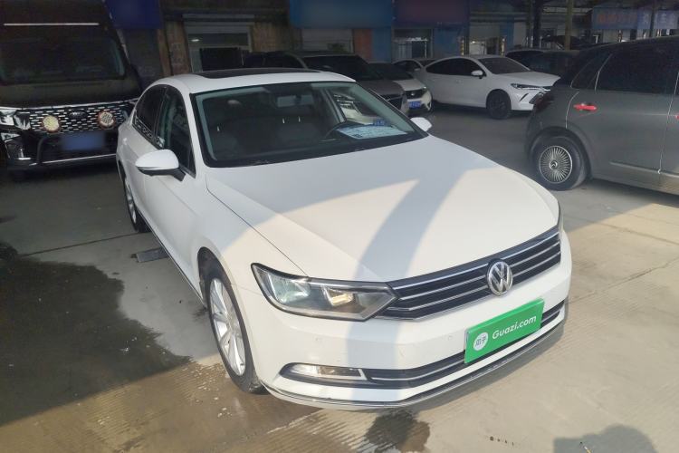 Used Volkswagen Magotan 2017 280TSI DSG Leading Edition Exterior 1