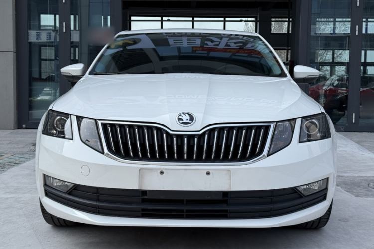Used Skoda Octavia 2018 TSI230 DSG Comfort Edition