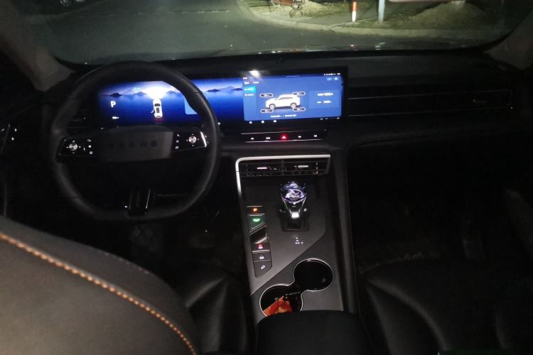 Used Roewe RX5 2023 1.5T Luxury Sliding-Screen Version