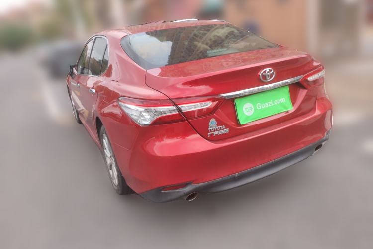 Used Toyota Camry 2018 2.0G Luxury Edition

